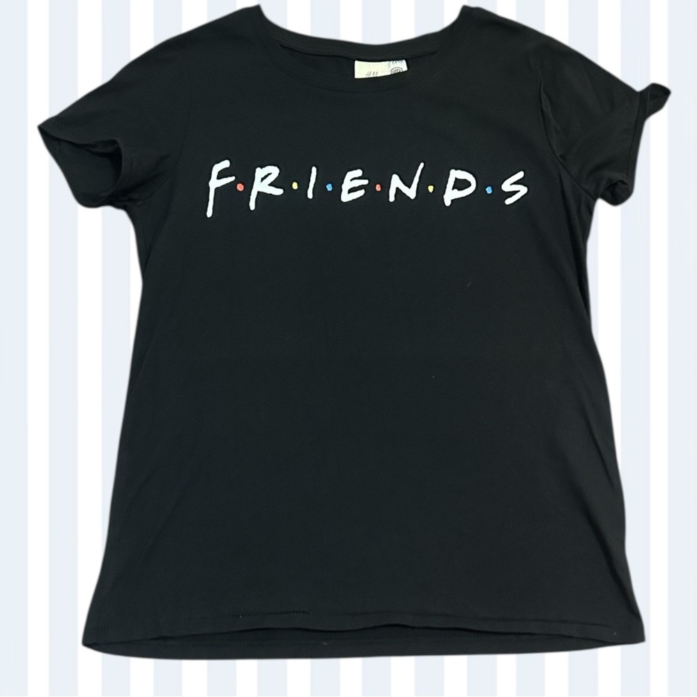💥3 for $15💥 F•R•I•E•N•D•S 
Black Graphic Tee, NWOT